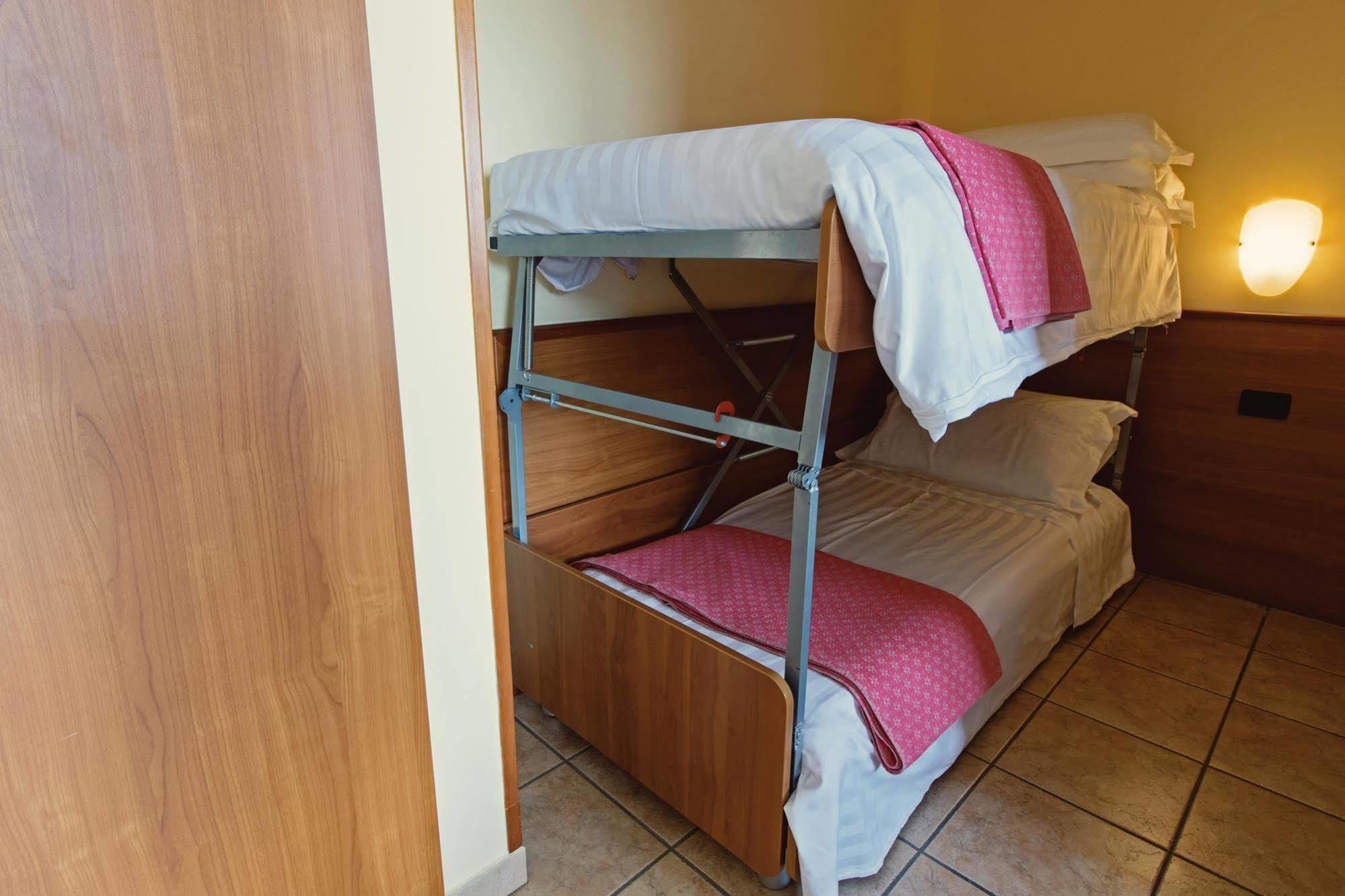 Albergo Moderno&Spa Fuipiano Valle Imagna Esterno foto